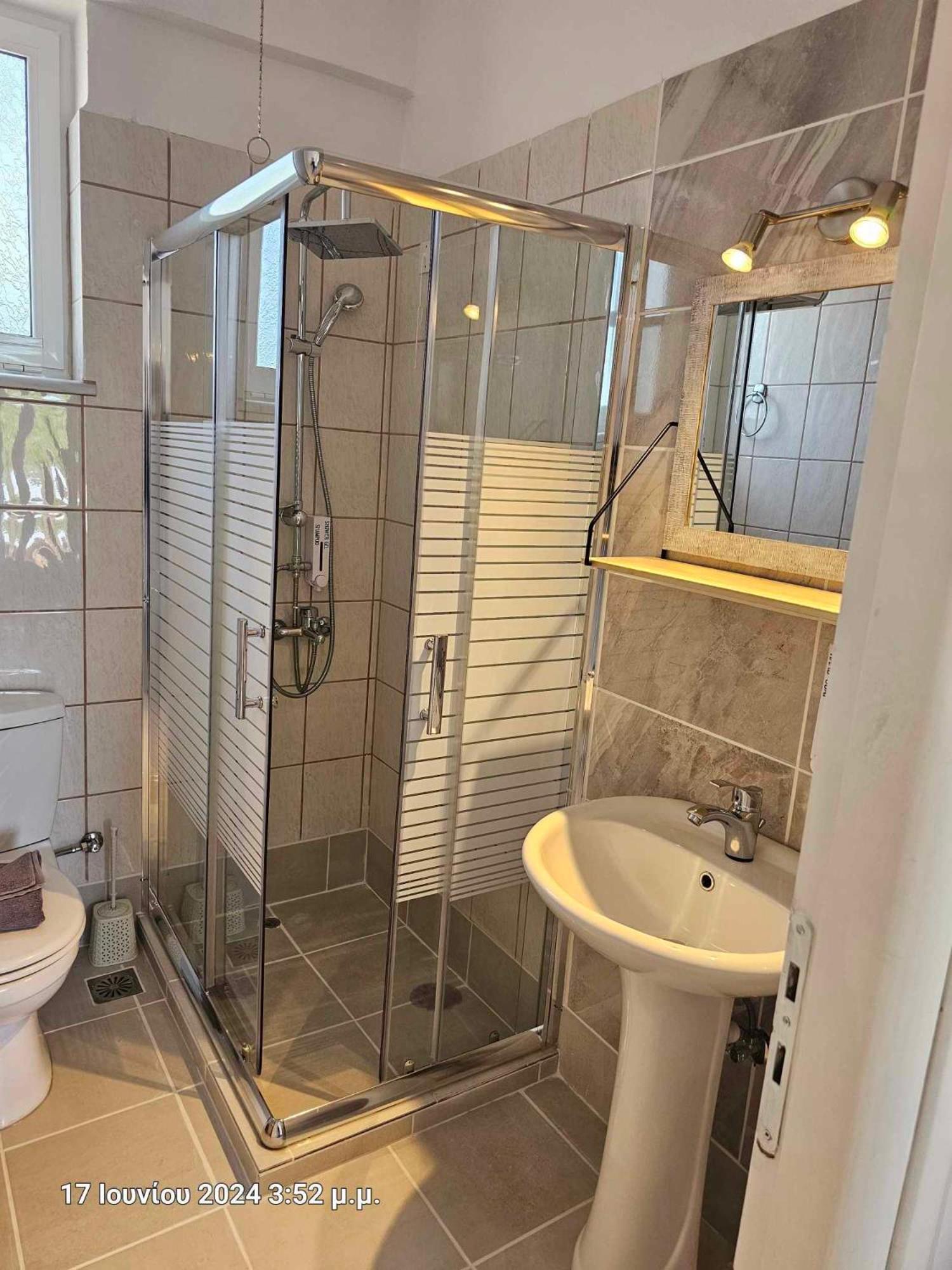 # 6 Giorgos & Chara Apartments 네아키도니아 외부 사진
